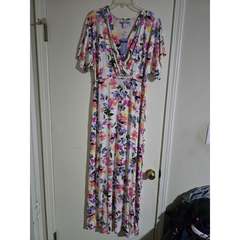 NWT Motherhood Maternity Nursing Maxi Short Sleeve Floral Dress Medium Feminine
